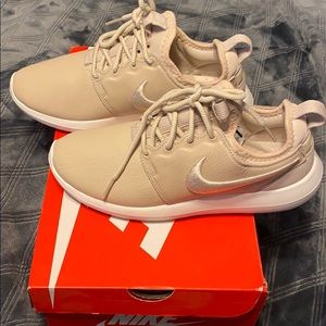 Nike Roshe Two SI